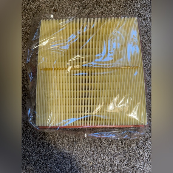 Engine Air Filter - Picture 5 of 7